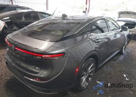 2023 Toyota Crown Limited из США, поврежденный, VIN JTDAAAAF2P3010838